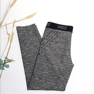 Nike Running Yoga Barre Leggings Medium🧘‍♀️🏃‍♀️